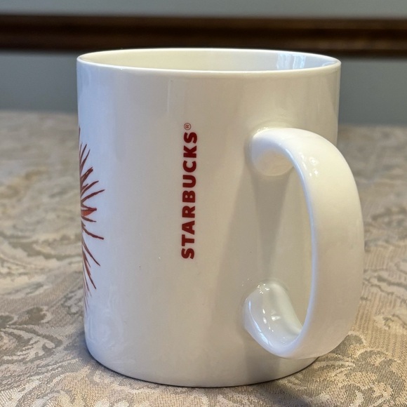 STARBUCKS 2014 Starburst Red/White Christmas 12 oz mug-Excellent Used Condition - Picture 2 of 12